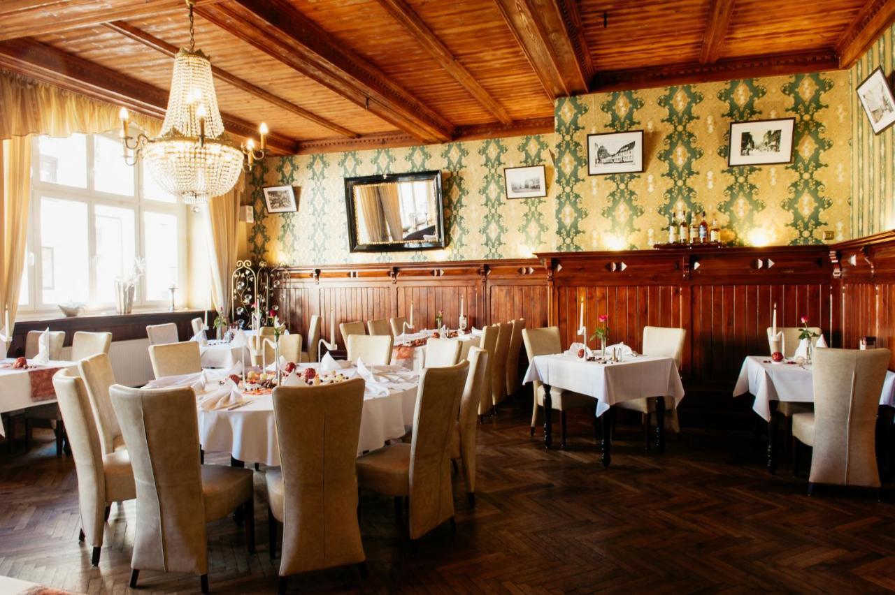 Hotel & Restaurant "Deutscher Kaiser" Perleberg Luaran gambar